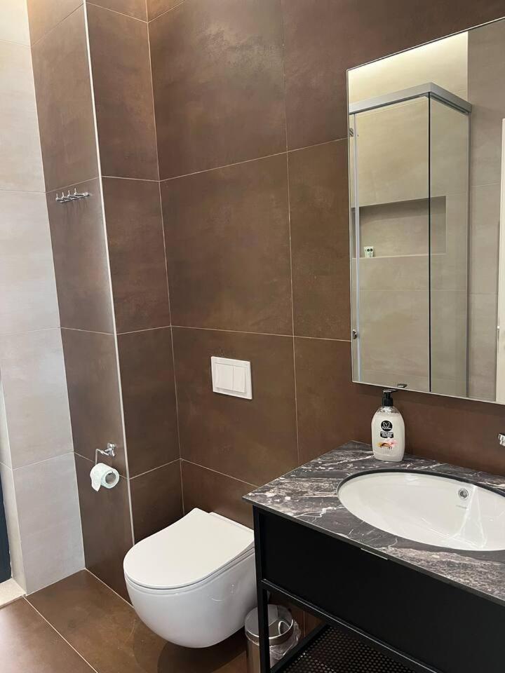 Apartment Lindi' 2 5 *